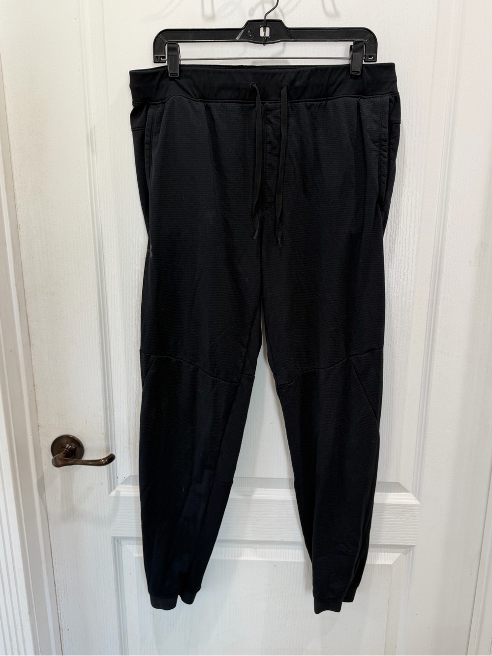Under Armour Black Men's Athletic Joggers